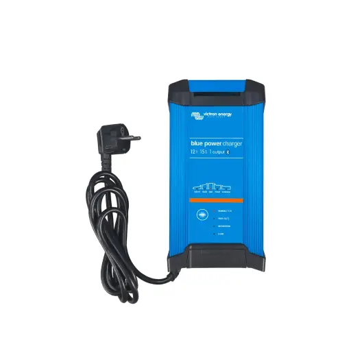 [VIC-BPC121542002] Chargeur Blue Smart IP22 Charger 12/15(1) 230V CEE 7/7