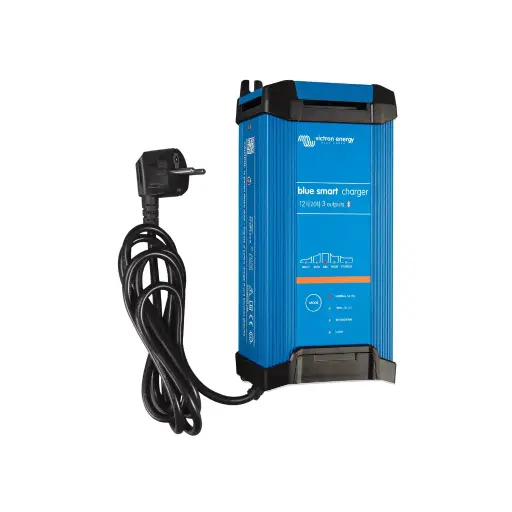 [VIC-BPC122042002] Chargeur Blue Smart IP22 Charger 12/20(1) 230V CEE 7/7